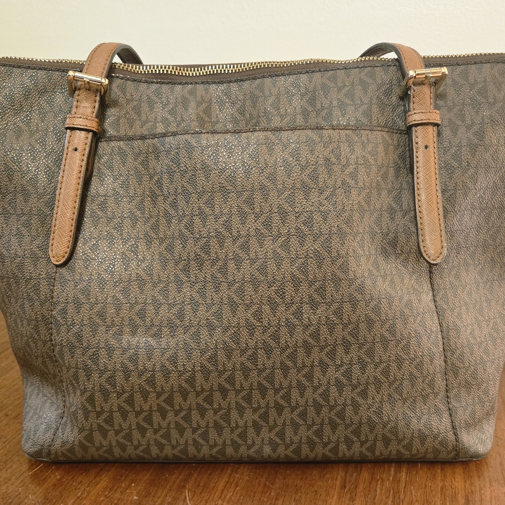 Michael Kors Brown Signature Print Tote with Matching Jet Set Wallet - Picture 4 of 16